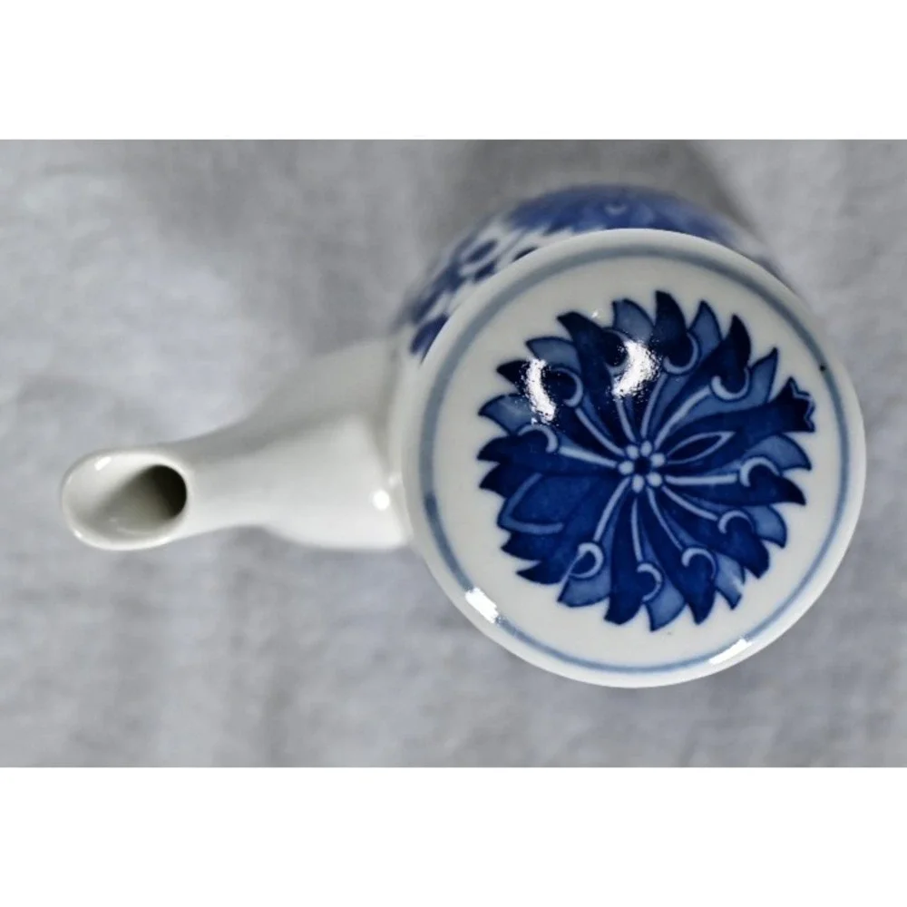 Small Ceramic Soy Sauce Vinegar Seasoning Jar Dispenser Bottle 4-3/4